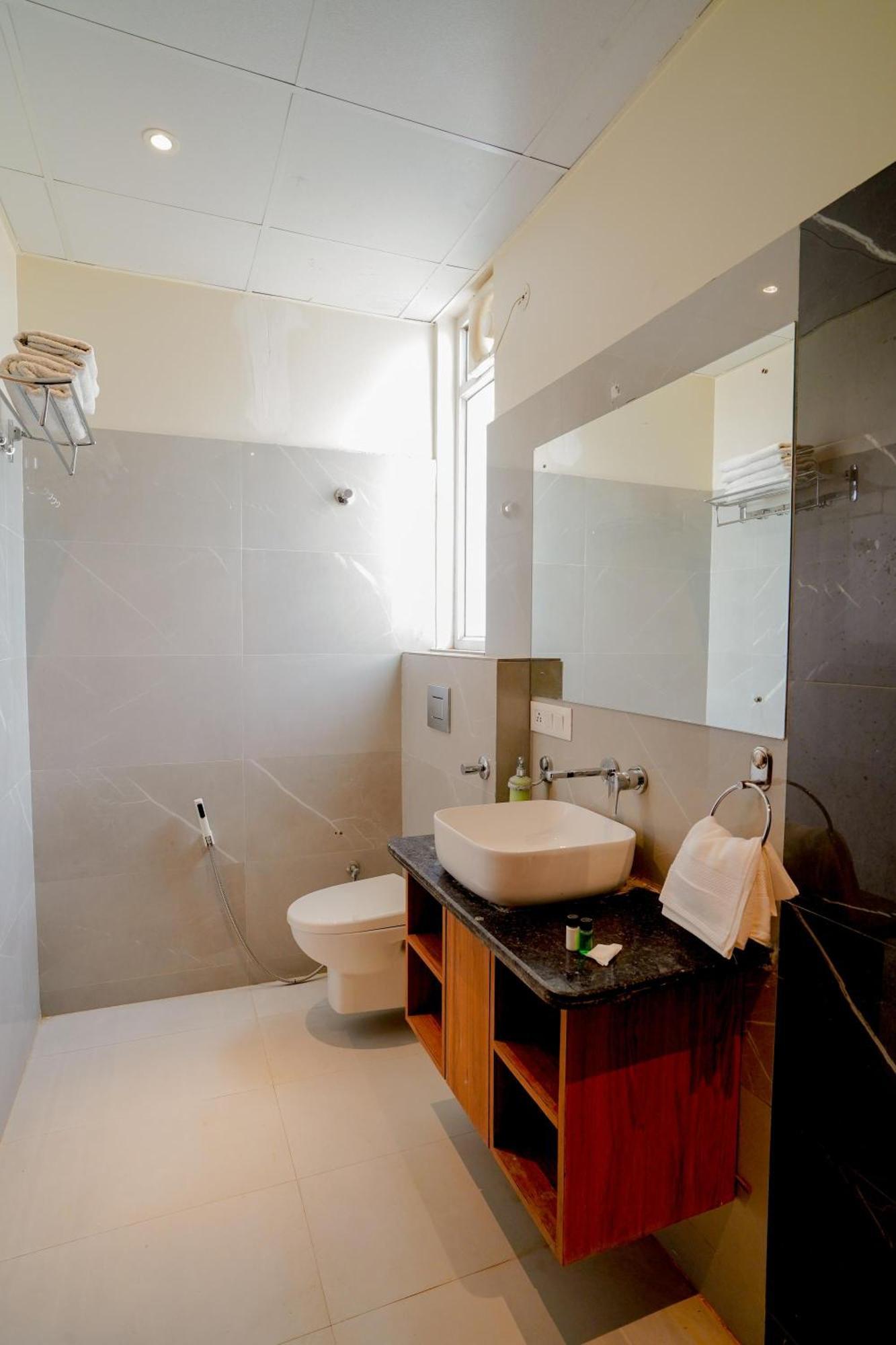 Hotel Ekana Jaipur Eksteriør bilde
