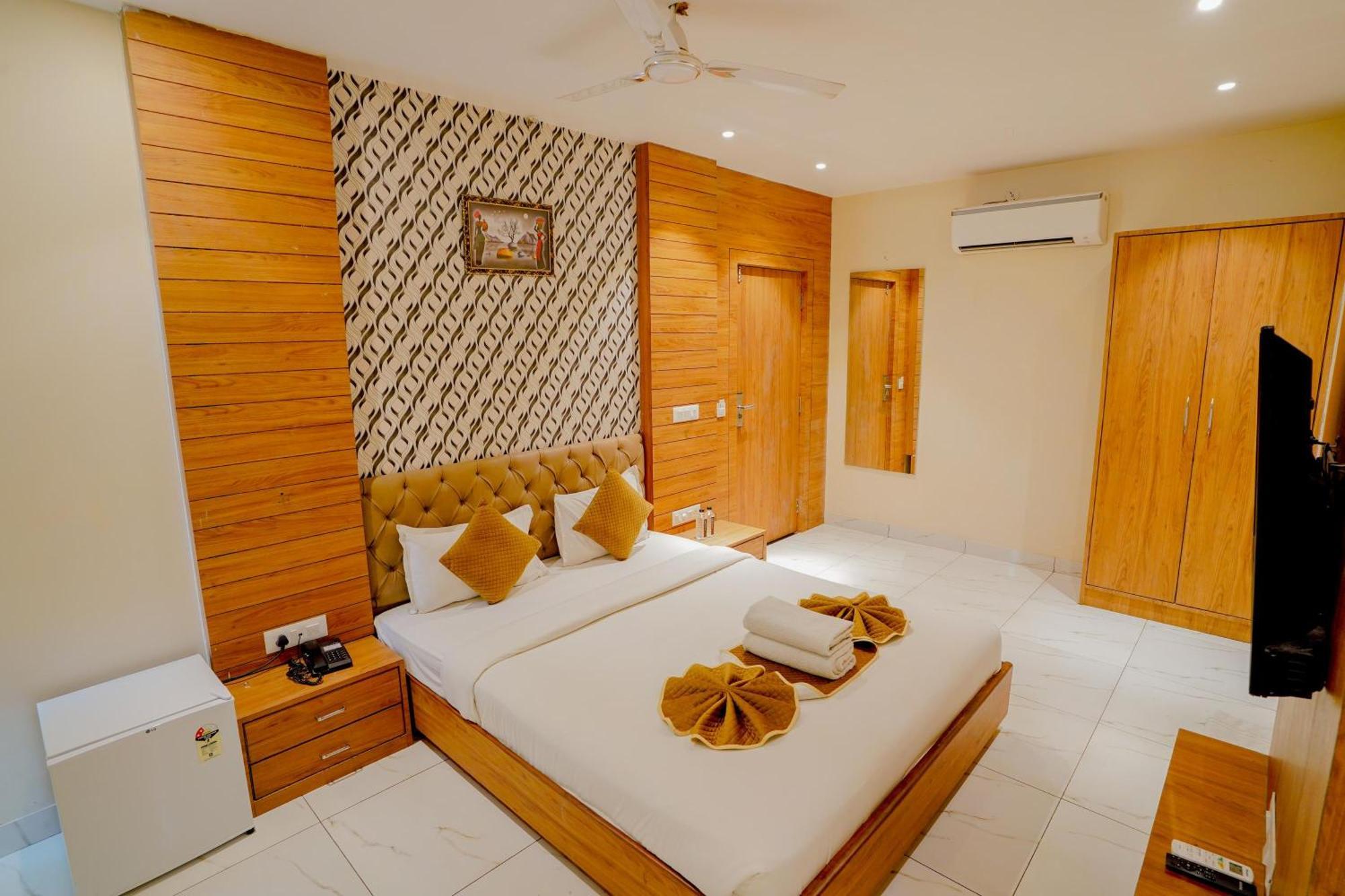 Hotel Ekana Jaipur Eksteriør bilde